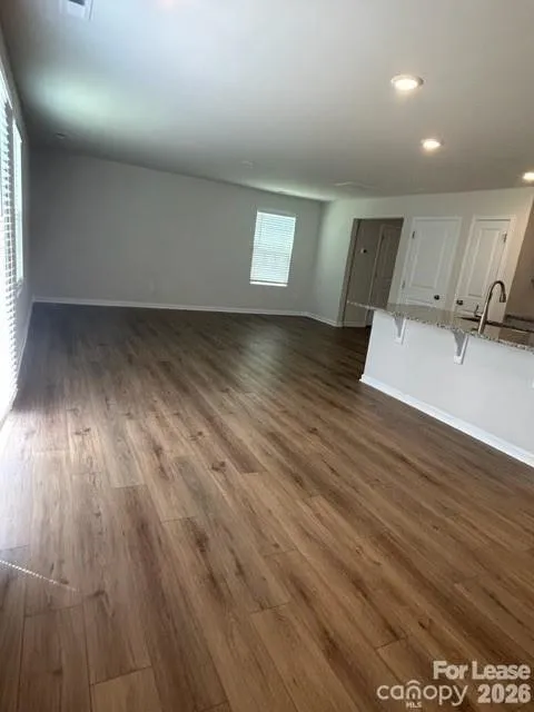 212 Brentwood Drive Statesville, NC 28625