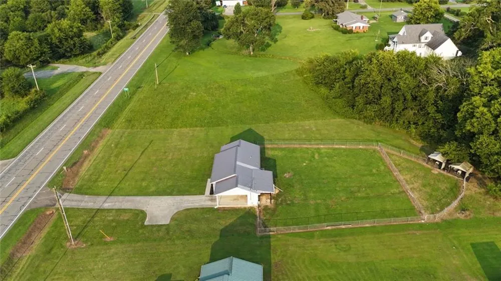 7097 Fairmount Highway SE Calhoun, GA 30701