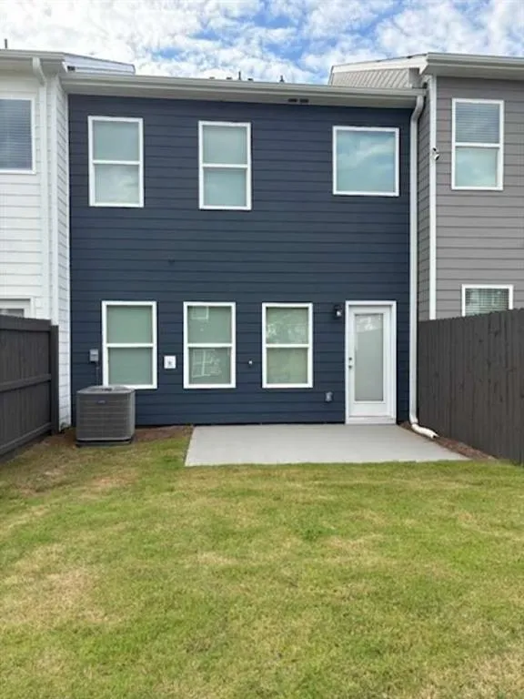 1354 Willow Brook Circle Jonesboro, GA 30238
