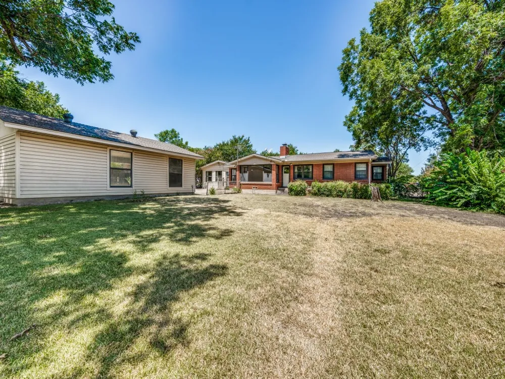7040 Brooks Avenue Richland Hills, TX 76118
