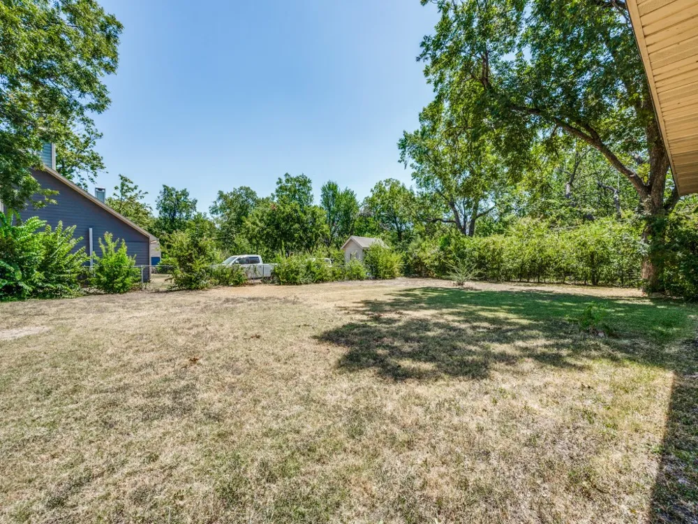 7040 Brooks Avenue Richland Hills, TX 76118
