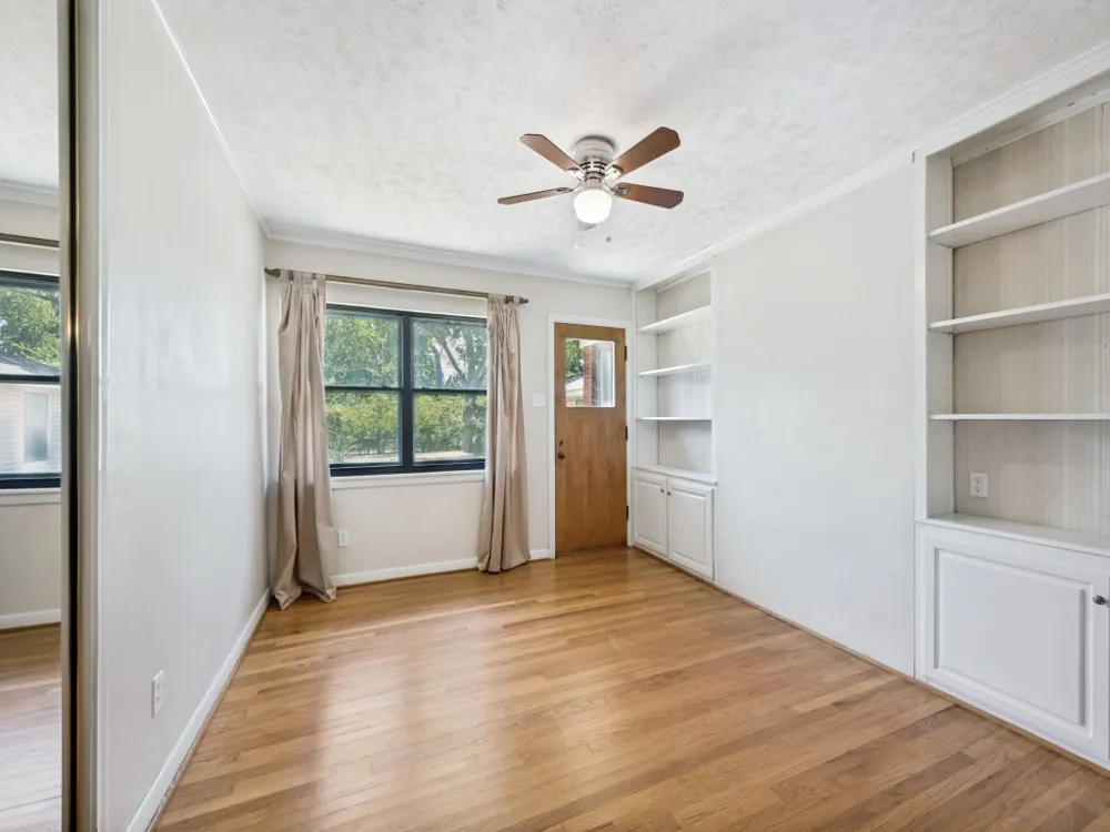 7040 Brooks Avenue Richland Hills, TX 76118