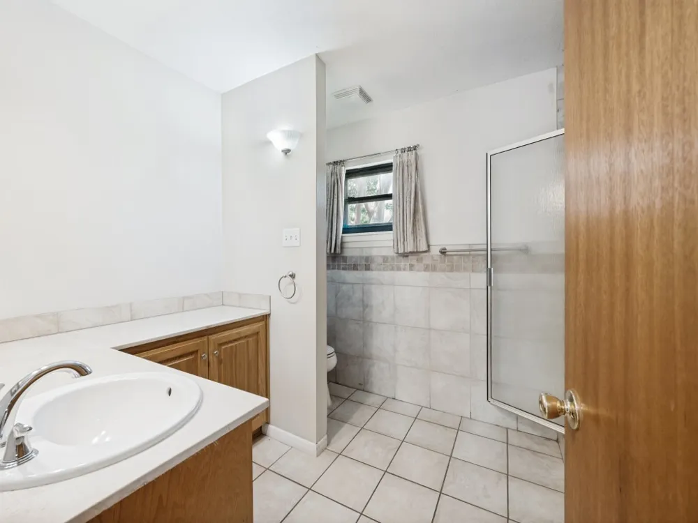 7040 Brooks Avenue Richland Hills, TX 76118