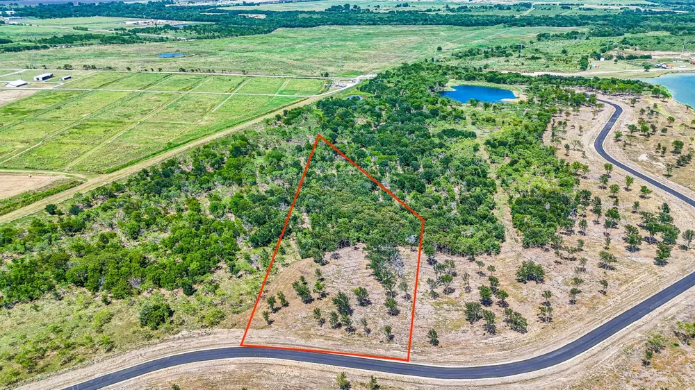 Waterfront Club Drive Corsicana, TX 75110