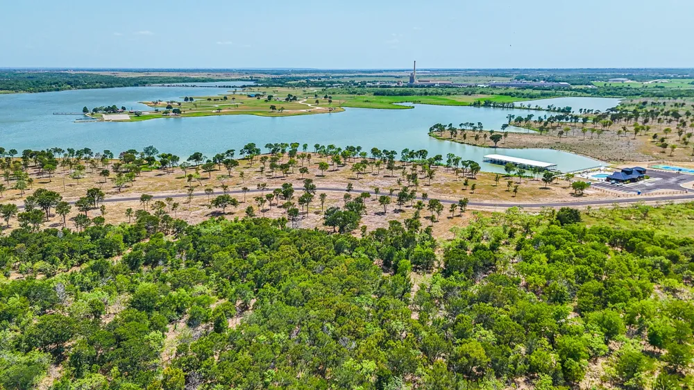 Waterfront Club Drive Corsicana, TX 75110