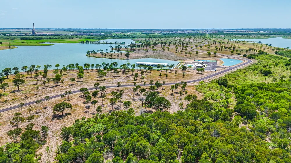 Waterfront Club Drive Corsicana, TX 75110