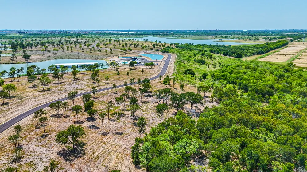 Waterfront Club Drive Corsicana, TX 75110