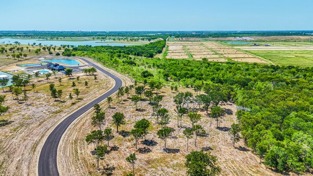 Waterfront Club Drive Corsicana, TX 75110