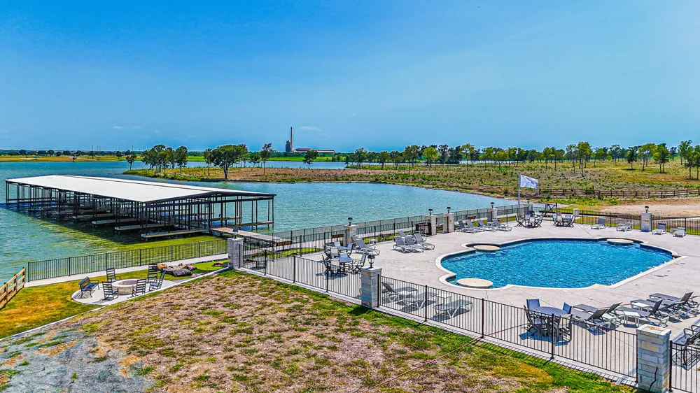 Waterfront Club Drive Corsicana, TX 75110
