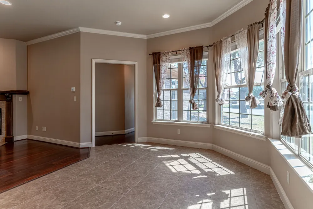 1200 Chaparral Lane Granbury, TX 76048