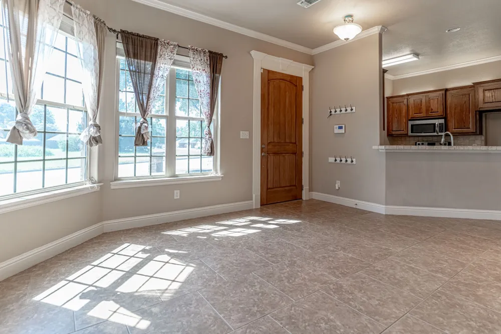 1200 Chaparral Lane Granbury, TX 76048