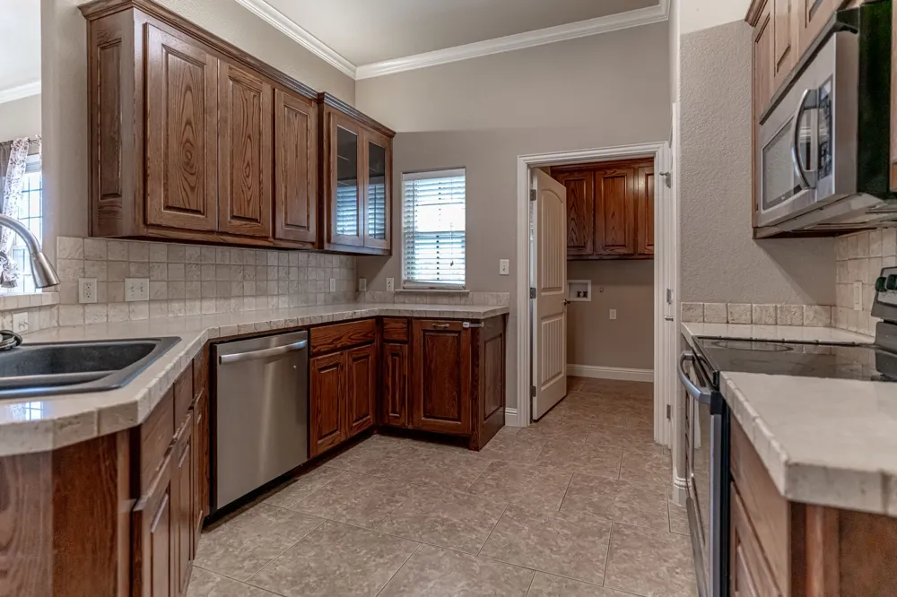 1200 Chaparral Lane Granbury, TX 76048