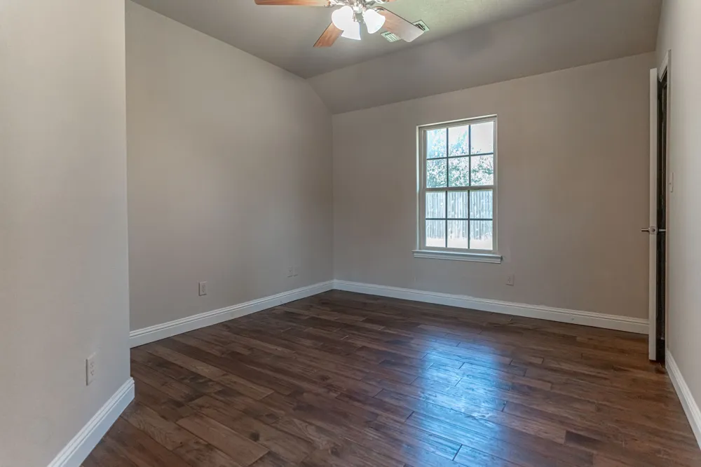 1200 Chaparral Lane Granbury, TX 76048