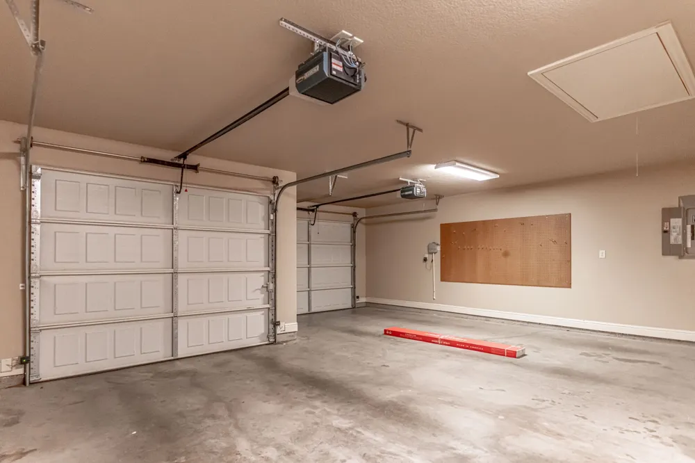 1200 Chaparral Lane Granbury, TX 76048