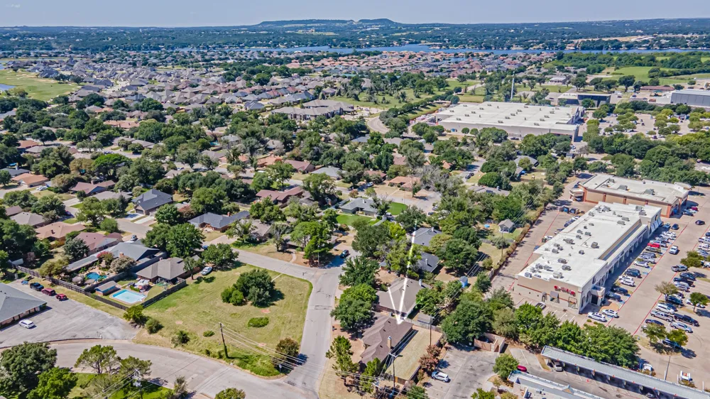1200 Chaparral Lane Granbury, TX 76048