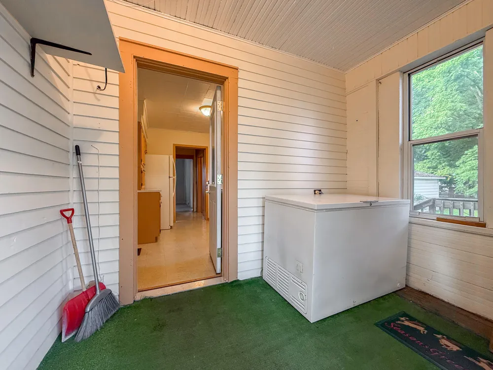 103 Lowe Street Dowagiac, MI 49047