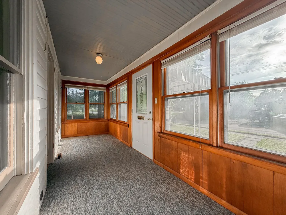 103 Lowe Street Dowagiac, MI 49047