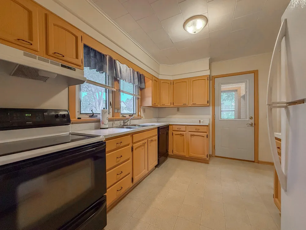 103 Lowe Street Dowagiac, MI 49047
