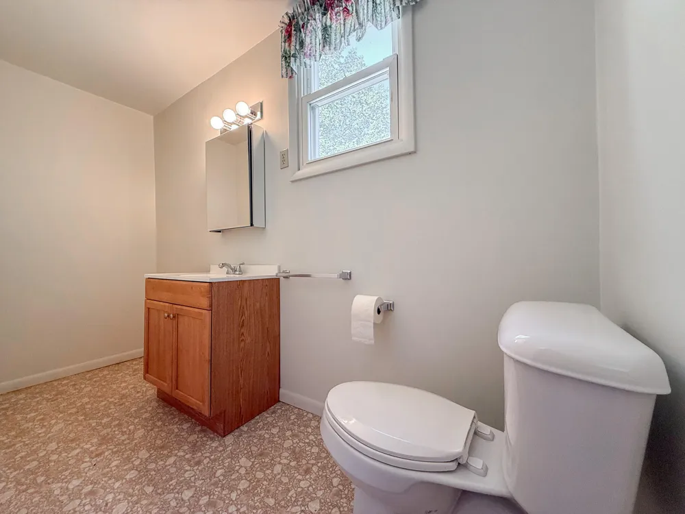 103 Lowe Street Dowagiac, MI 49047