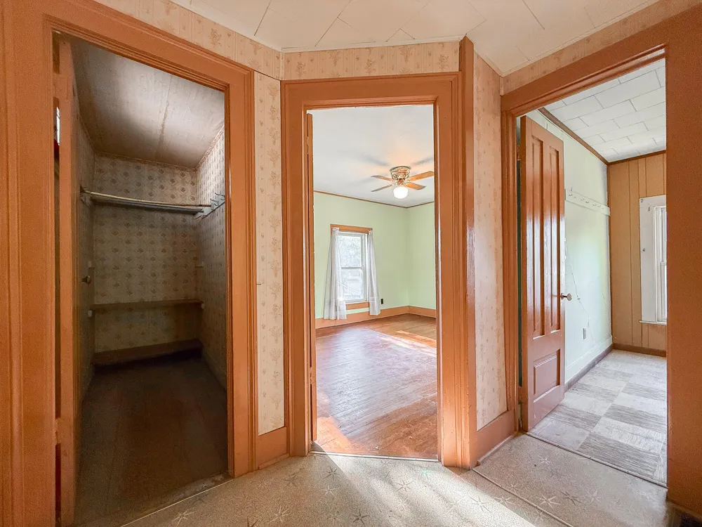 103 Lowe Street Dowagiac, MI 49047