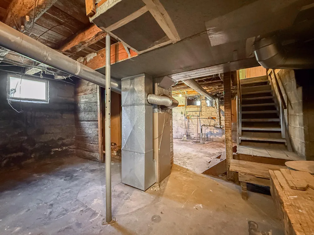 103 Lowe Street Dowagiac, MI 49047