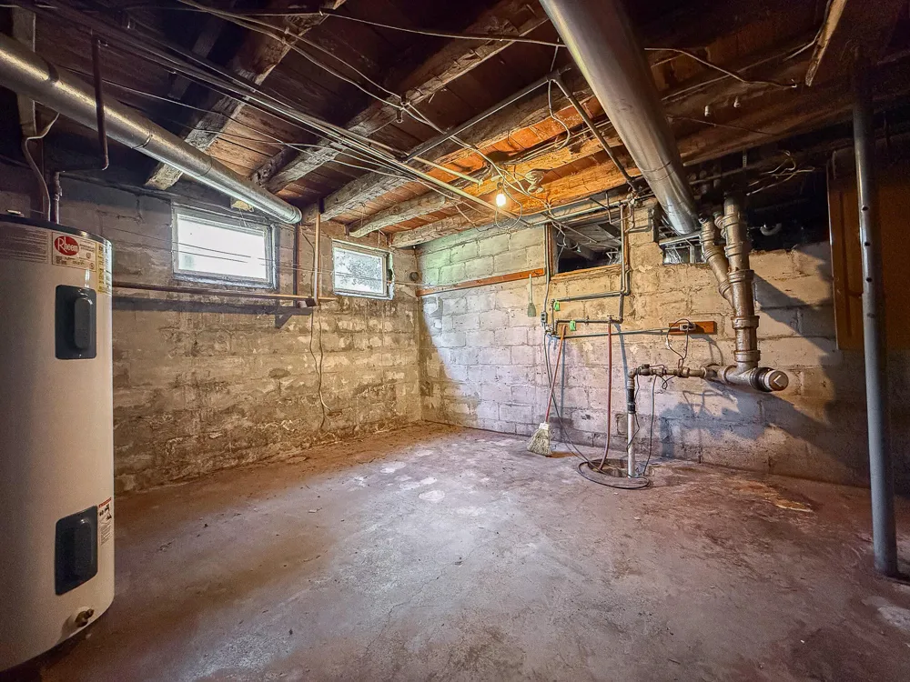 103 Lowe Street Dowagiac, MI 49047