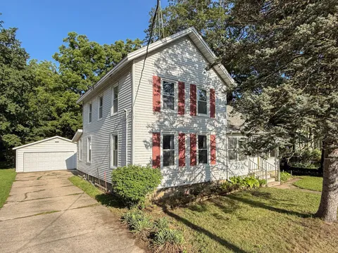 103 Lowe Street