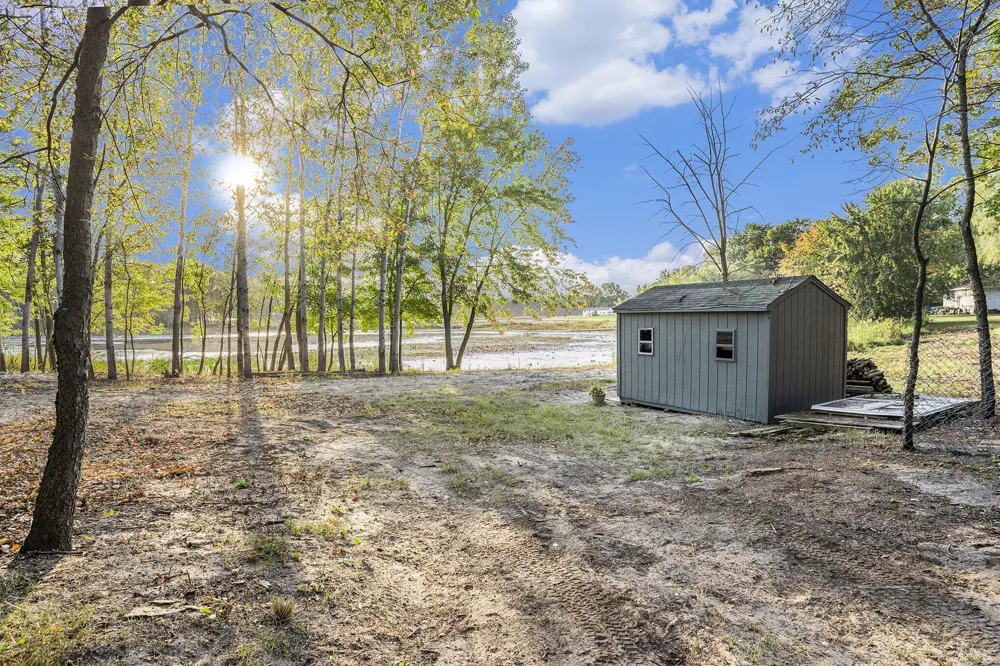1570 Carr Road Muskegon, MI 49442