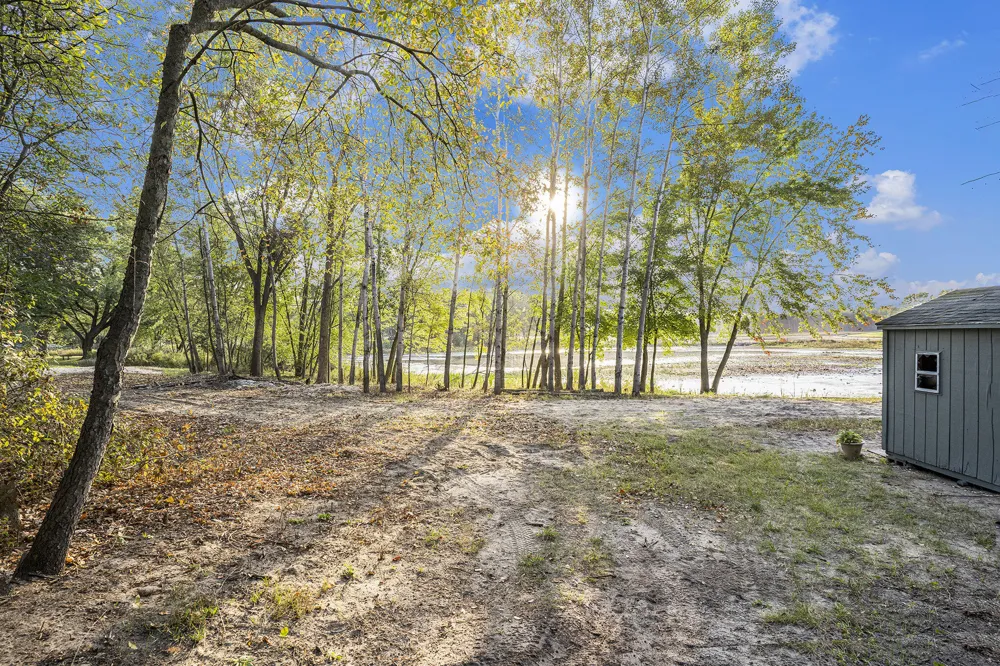 1570 Carr Road Muskegon, MI 49442