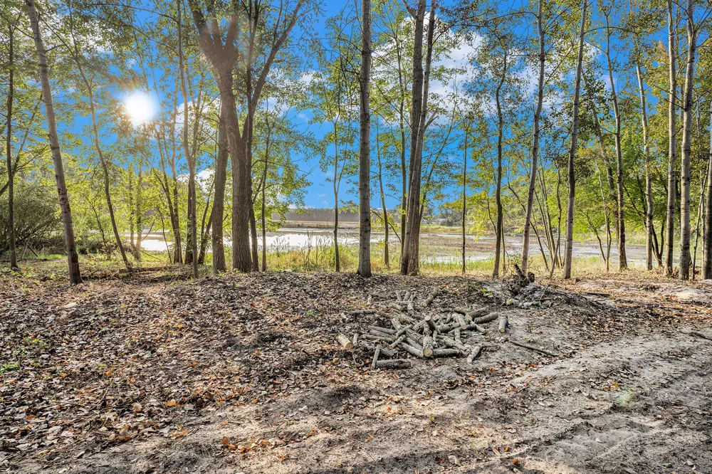 1570 Carr Road Muskegon, MI 49442