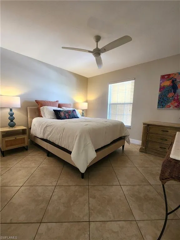 9640 Victoria Lane #305 Naples, FL 34109