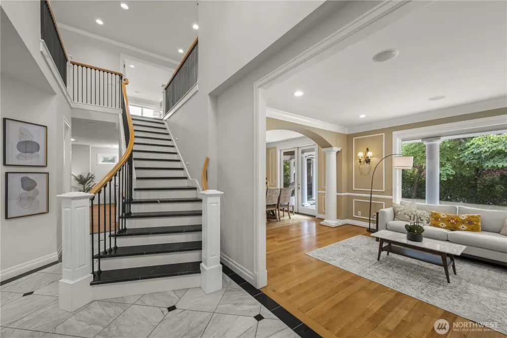 1308 100th Avenue NE Bellevue, WA 98004