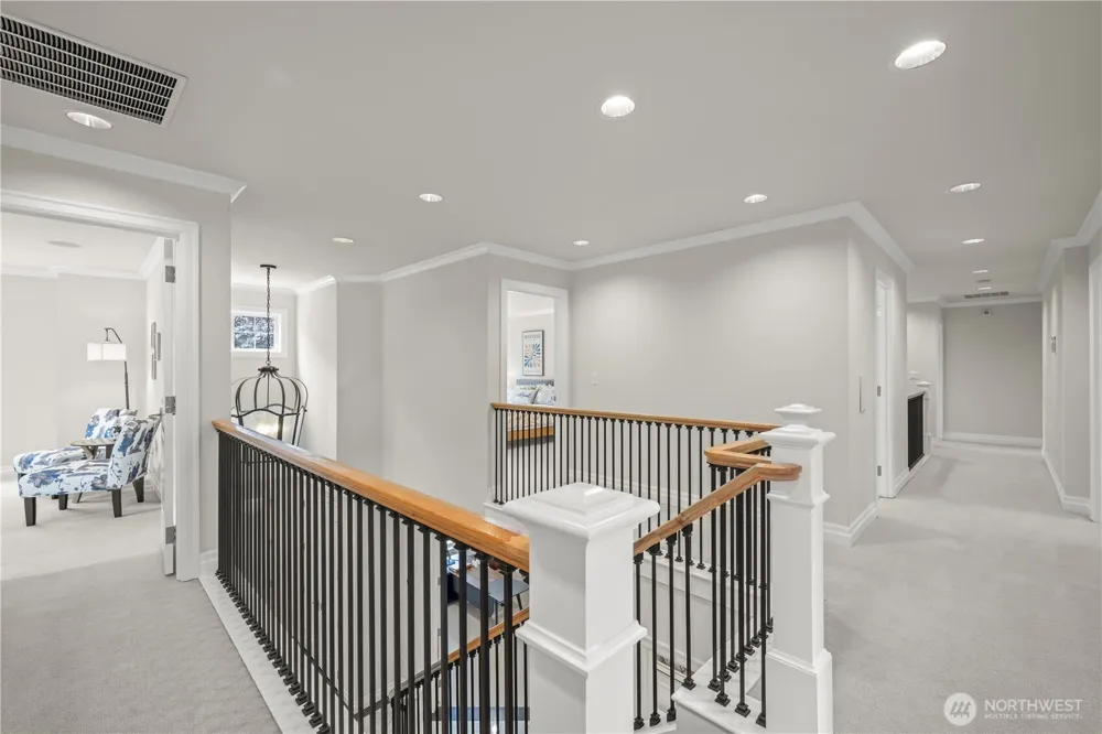 1308 100th Avenue NE Bellevue, WA 98004