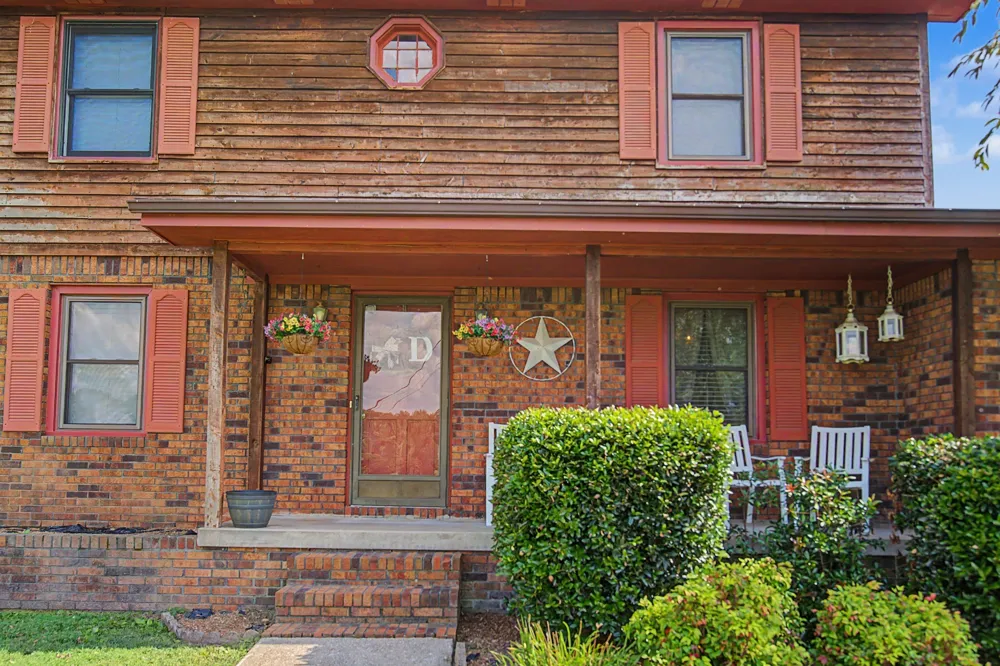 105 Sonoma Dr Lafayette, TN 37083