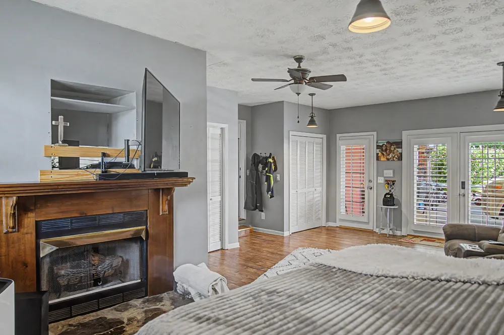 105 Sonoma Dr Lafayette, TN 37083