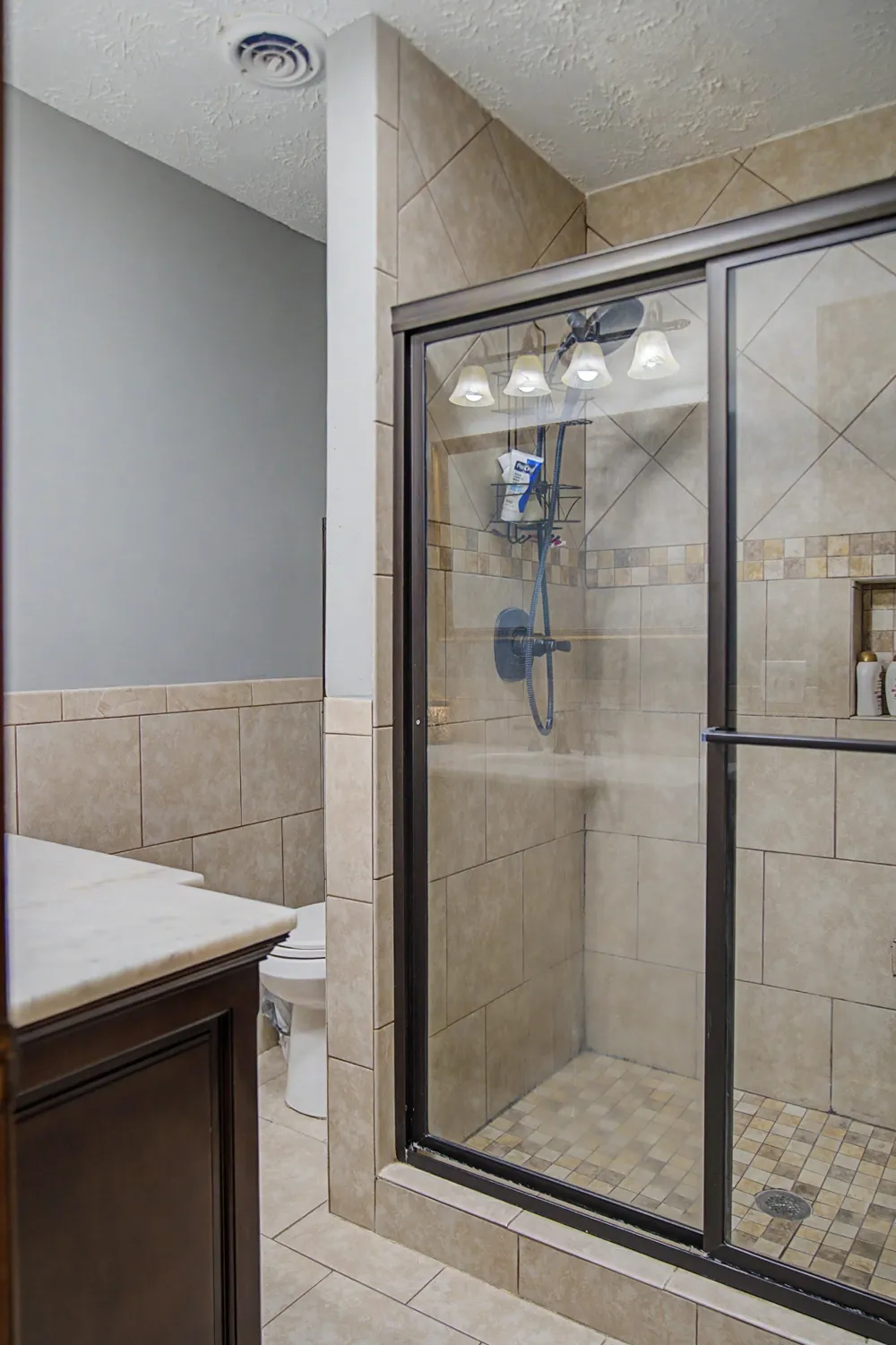 105 Sonoma Dr Lafayette, TN 37083