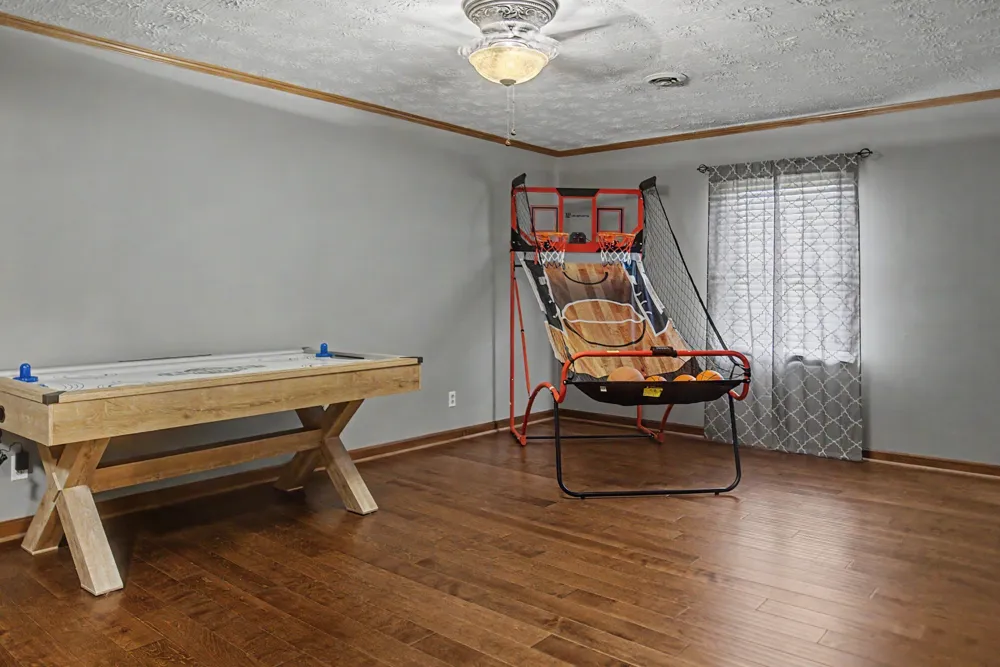 105 Sonoma Dr Lafayette, TN 37083