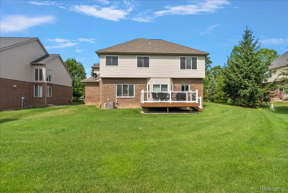 24729 Cavendish Avenue E Novi City, MI 48375
