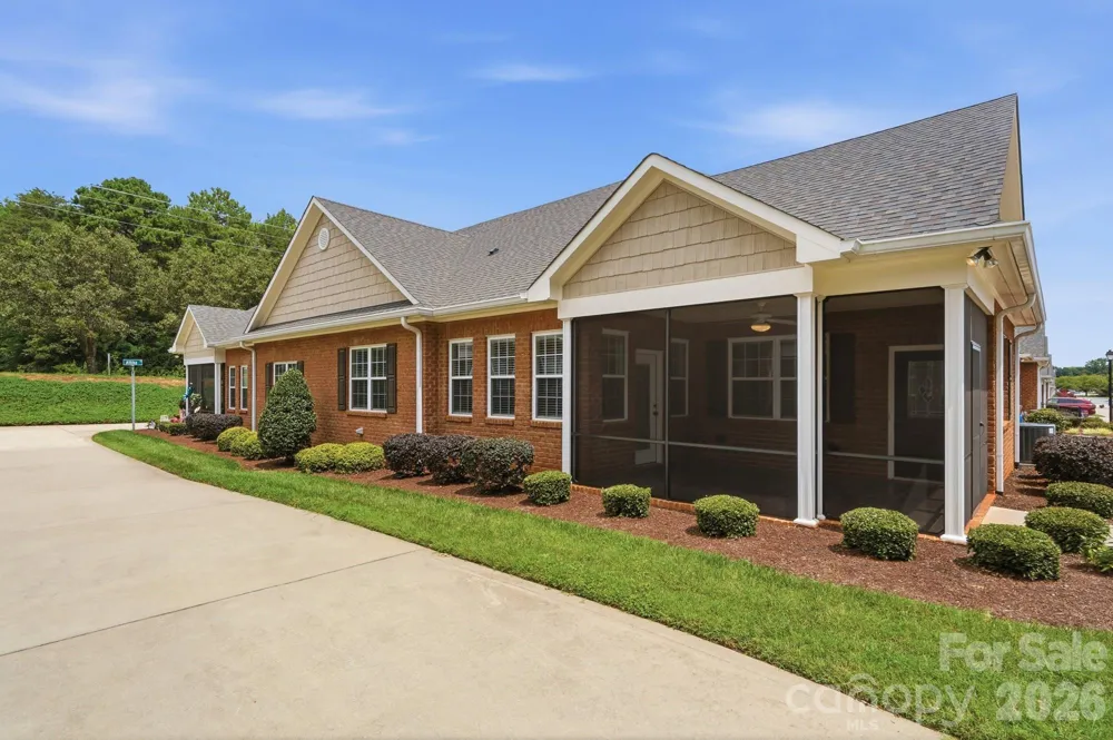 8213 Rainier Drive Denver, NC 28037