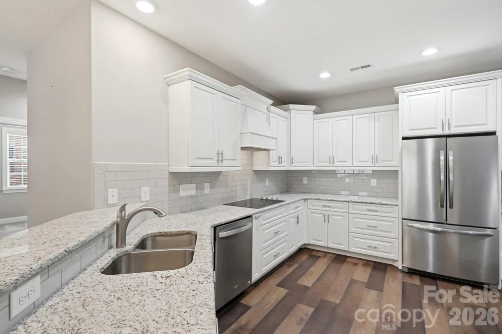 8213 Rainier Drive Denver, NC 28037