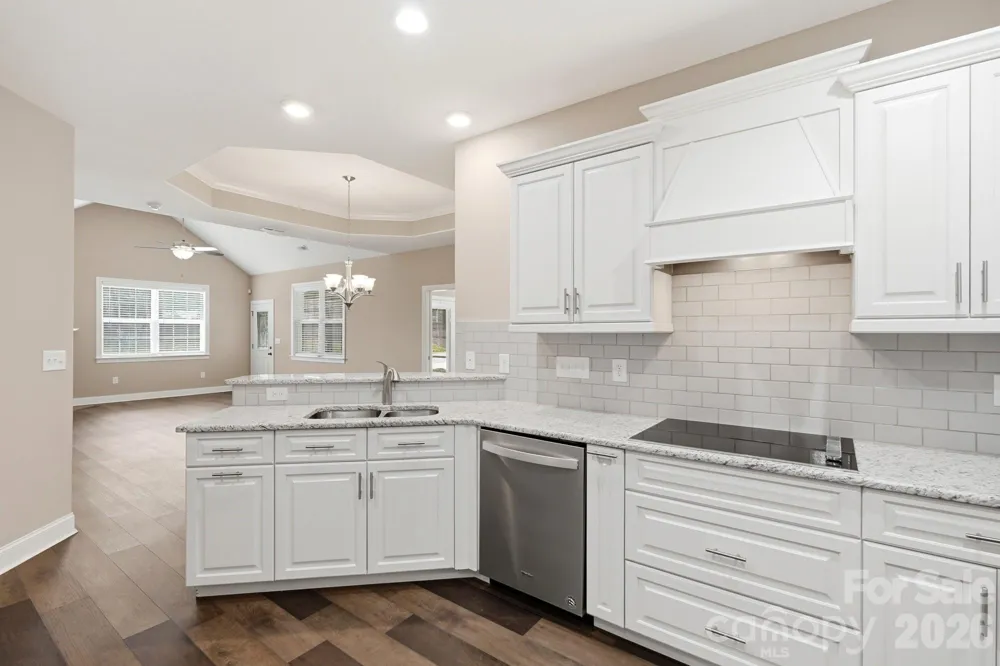 8213 Rainier Drive Denver, NC 28037