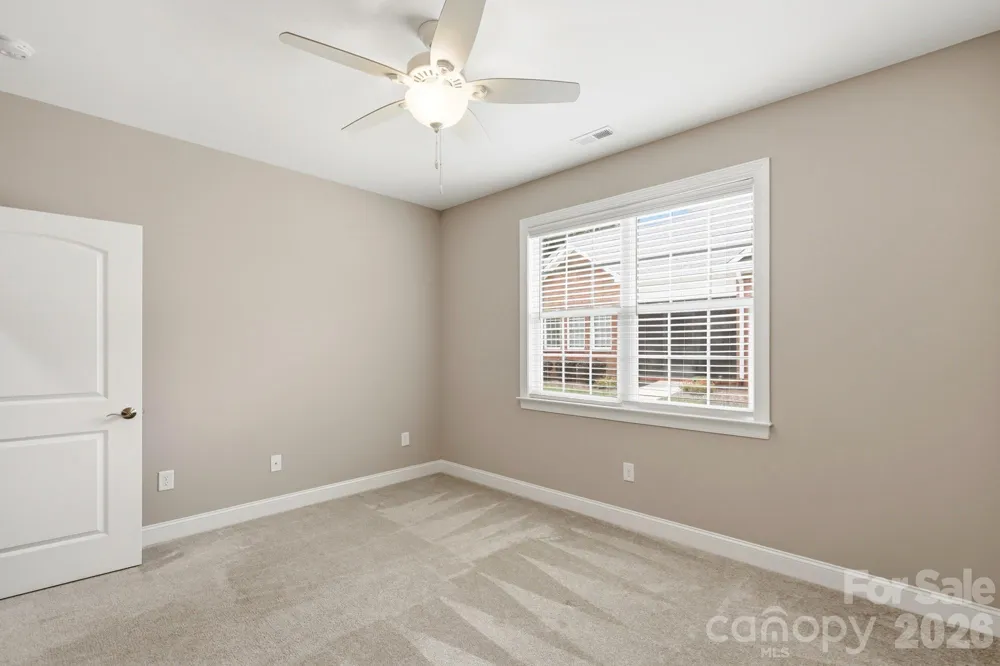 8213 Rainier Drive Denver, NC 28037
