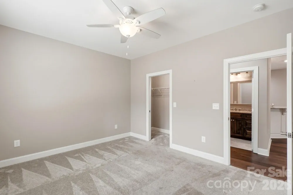 8213 Rainier Drive Denver, NC 28037