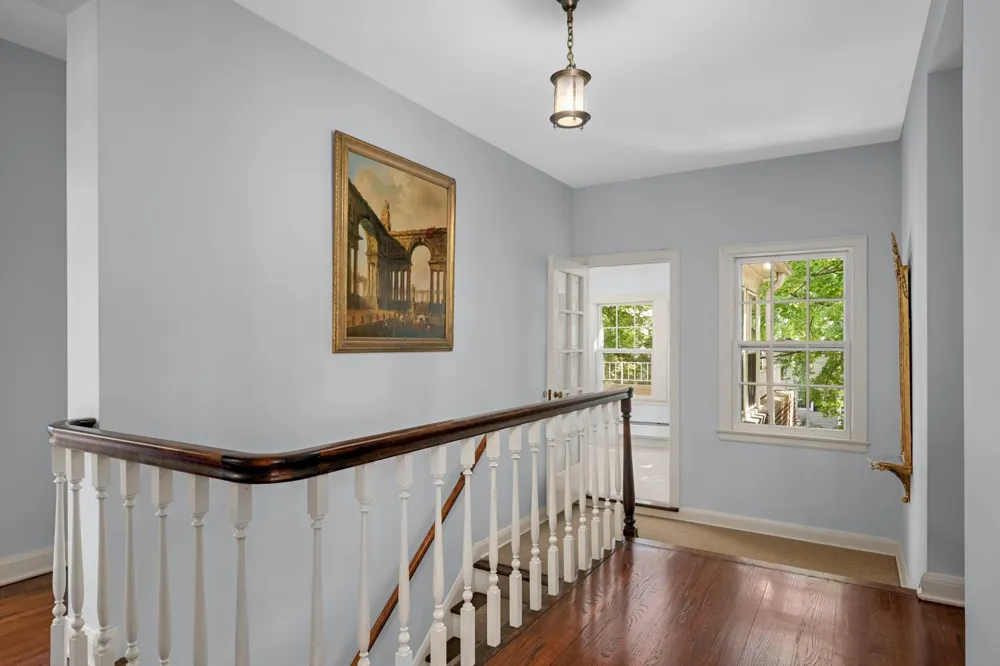 3721 Glenhurst Avenue Saint Louis Park, MN 55416