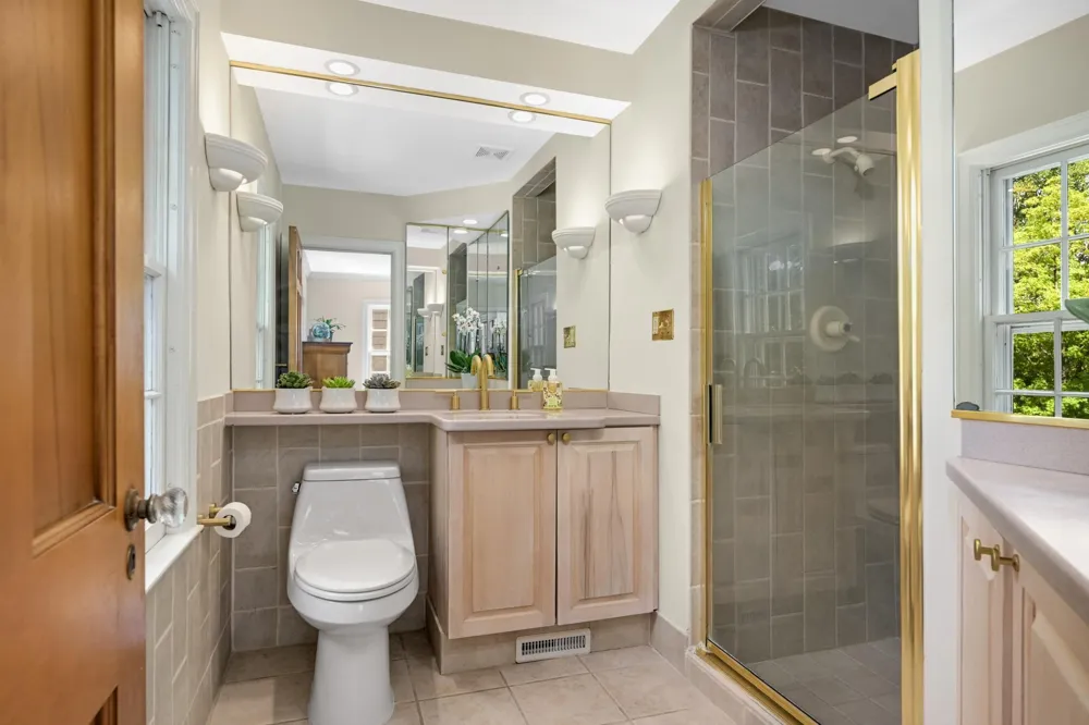 3721 Glenhurst Avenue Saint Louis Park, MN 55416