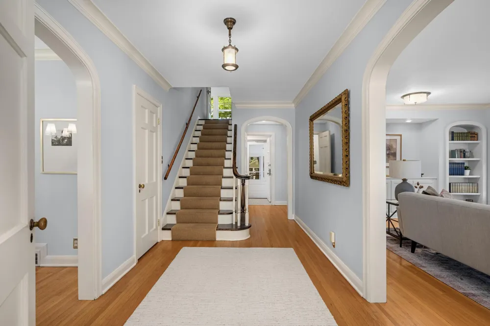 3721 Glenhurst Avenue Saint Louis Park, MN 55416
