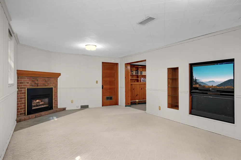 3721 Glenhurst Avenue Saint Louis Park, MN 55416