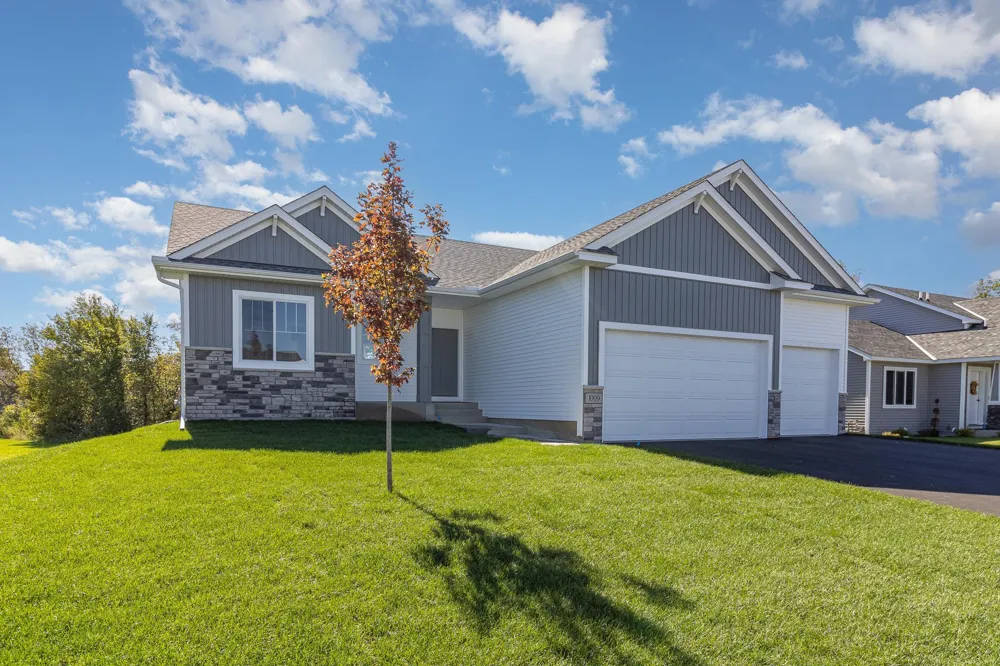 22790 Silverod Street NW Saint Francis, MN 55070