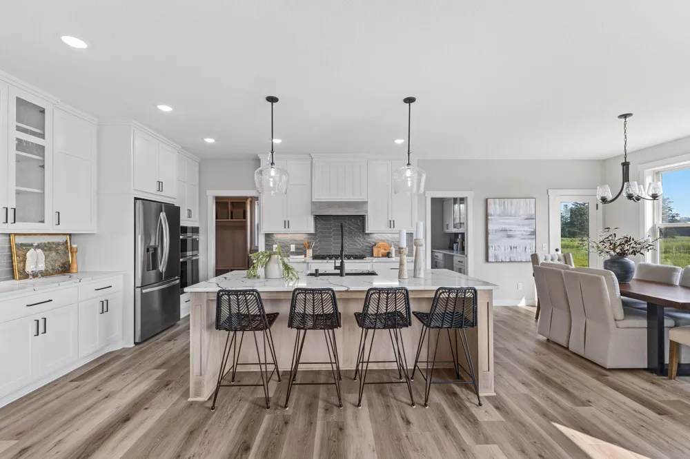 22289 Xenia Street NW Oak Grove, MN 55011