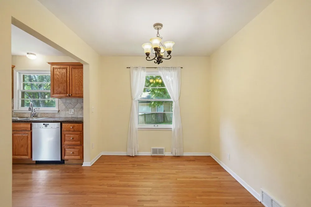 1769 Pleasant Street Lauderdale, MN 55113